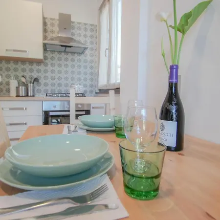 Lucia Novigrad (Istria)