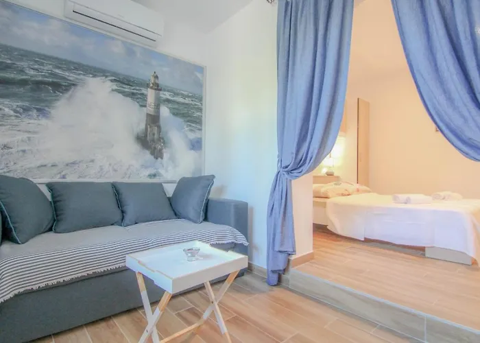 Lucia Διαμέρισμα Novigrad Istria