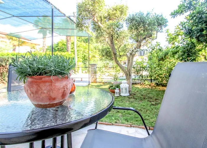 Lucia Διαμέρισμα *