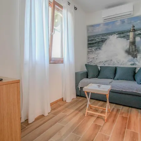 Lucia Apartment *