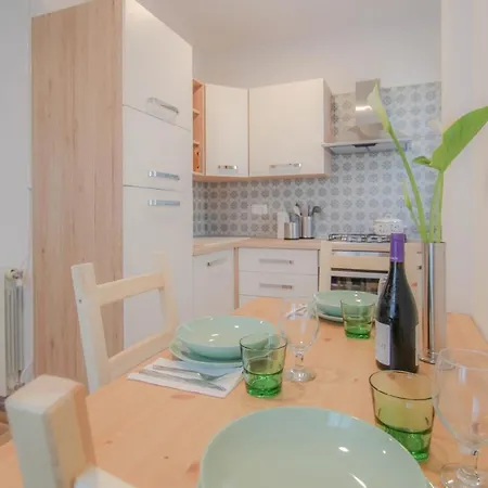 Lucia * Novigrad Istria